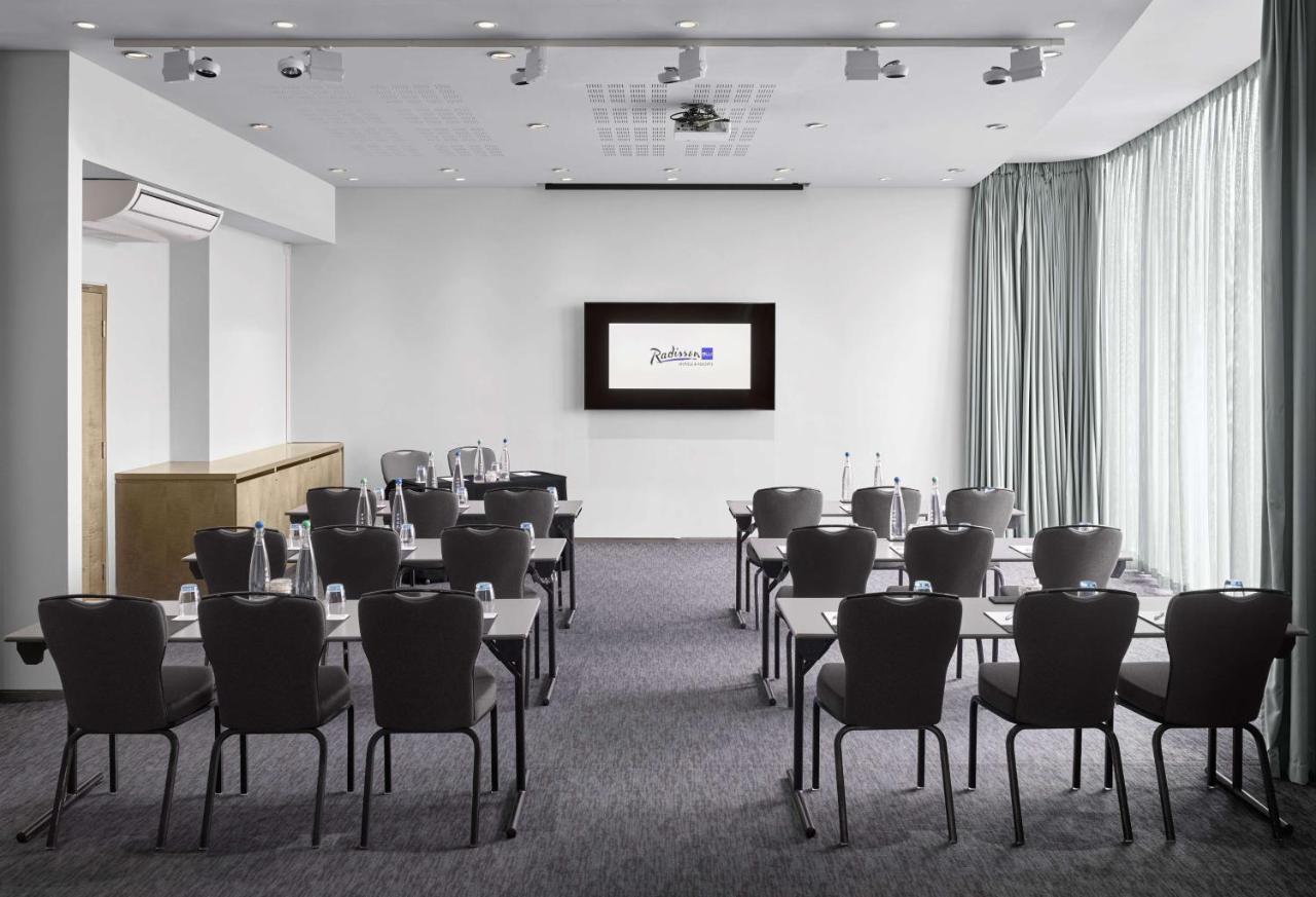 Radisson Blu Hotel,