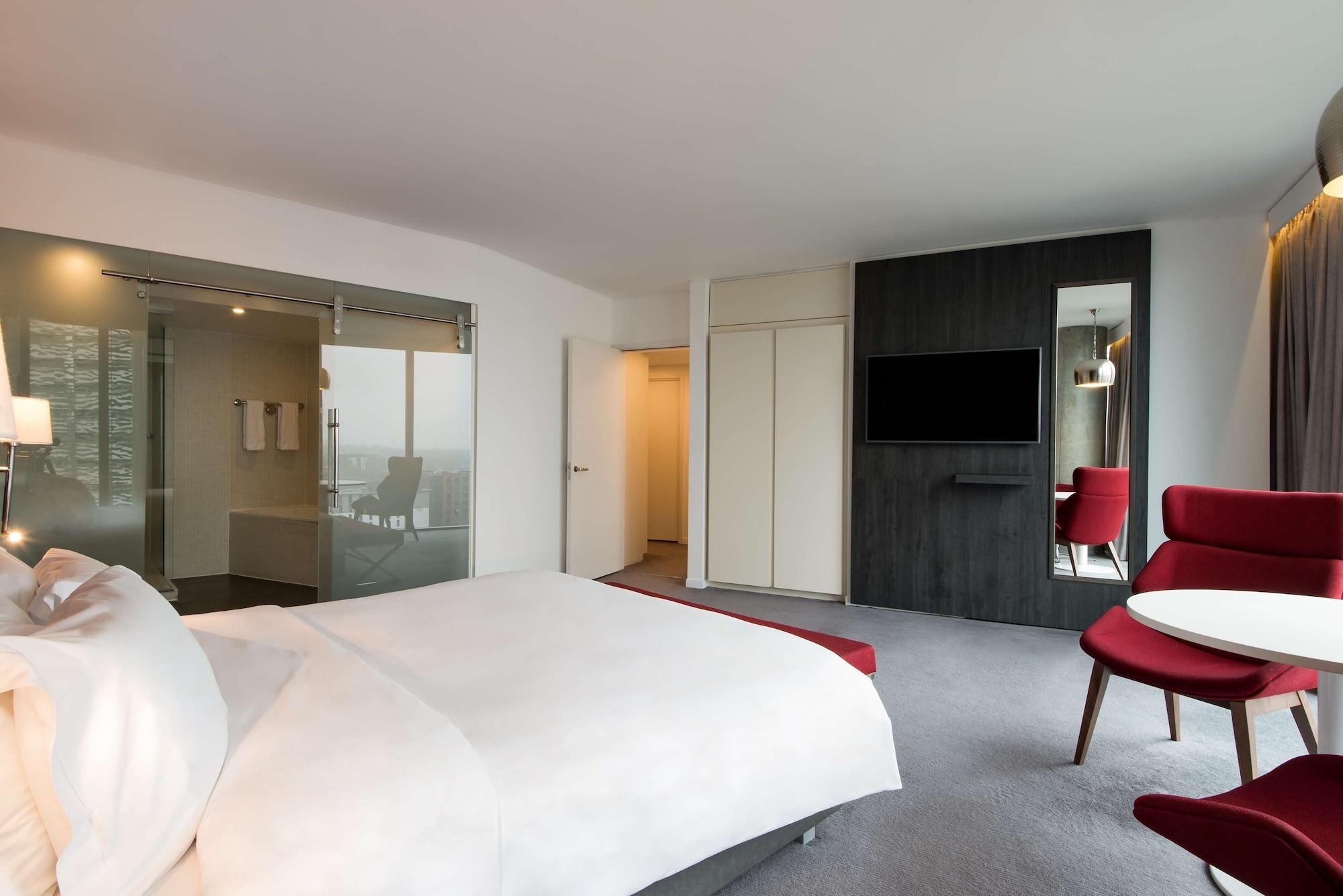 Radisson Blu Hotel, 4* Birmingham